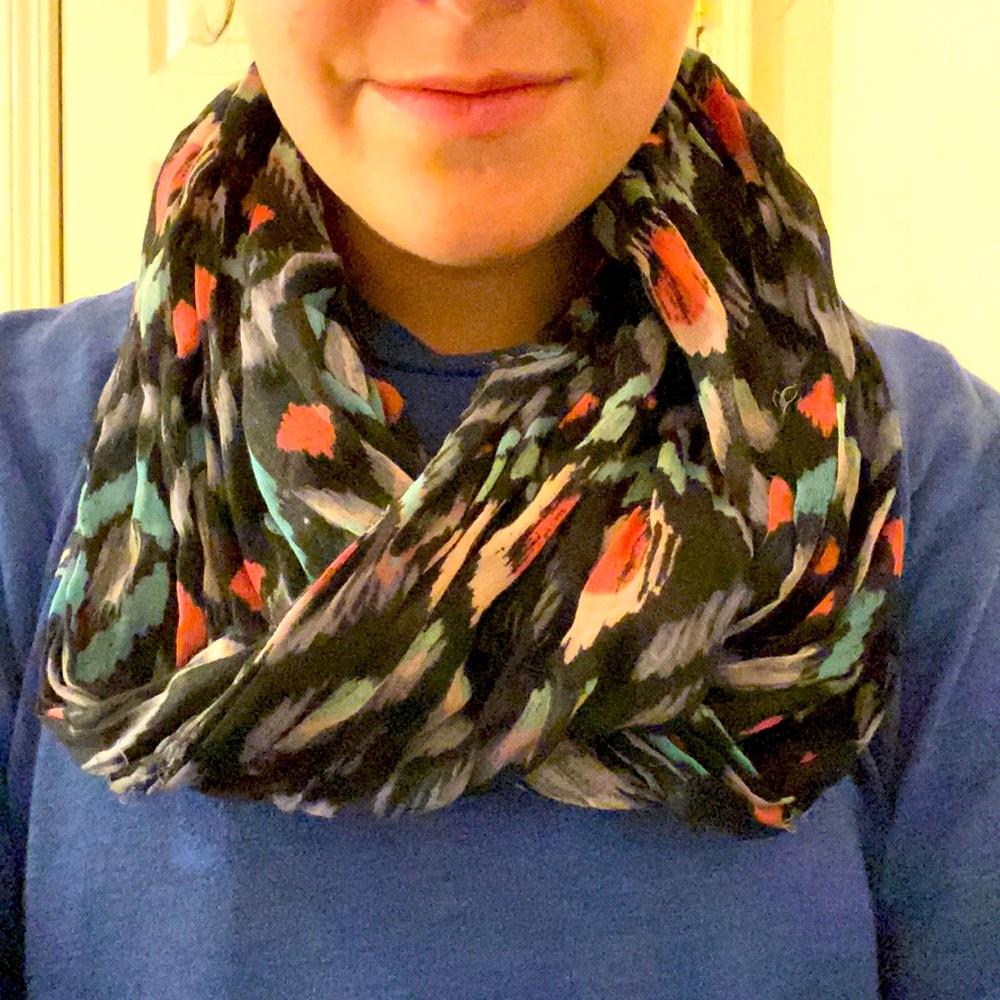 AEO Lightweight Infinity Scarf
